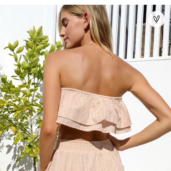 16. NWT Abryelle Pale Blush Embroidered Ruffle Tiered Strapless Crop Top - Picture 4 of 9